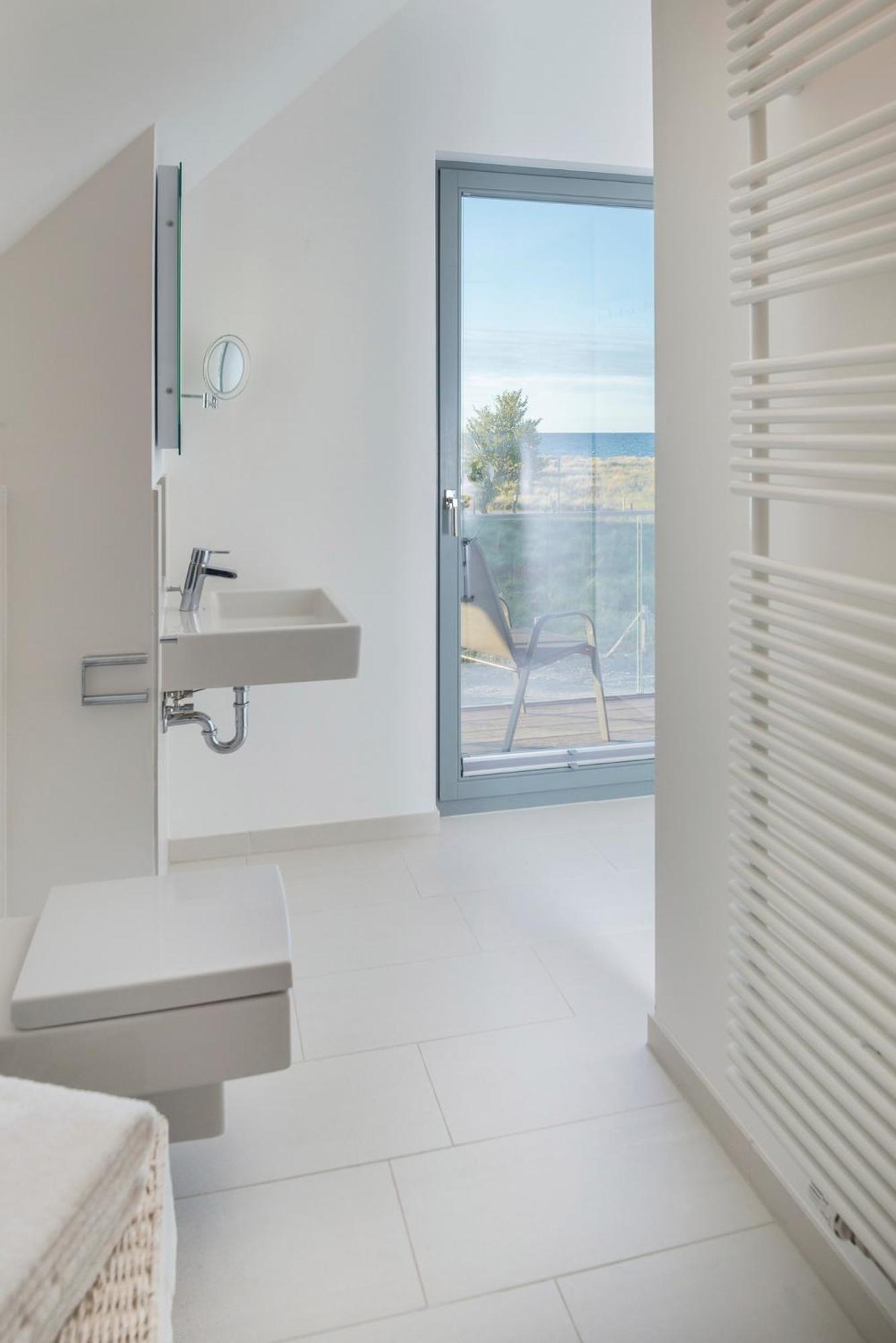 Ostsee - Reetdachhaus Nr 36 "Warder" Im Strand Resort Heiligenhafen Eksteriør billede